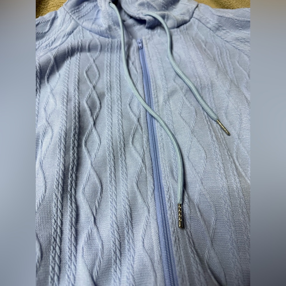 NWT SHEIN light blue, textured, full-zip hooded sweatshirt XL - Picture 2 of 4
